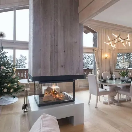 8 Bedrooms Chalet In 1850 * Courchevel